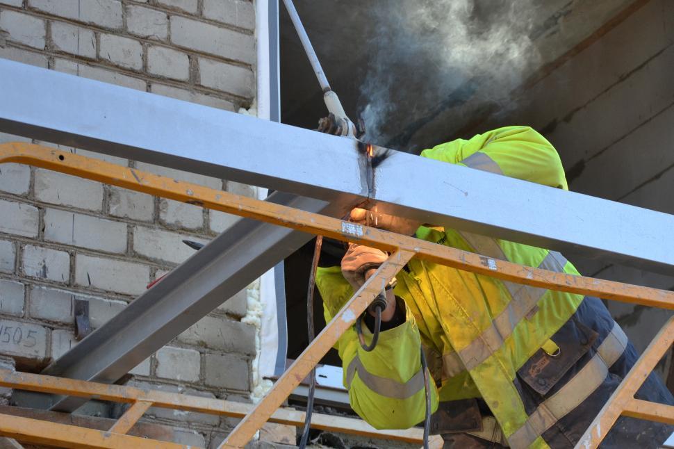 Free Image of Welding steel constructions 