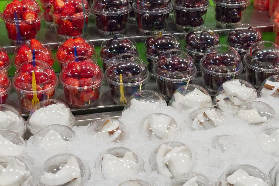 Free Image of Fruit Cups 