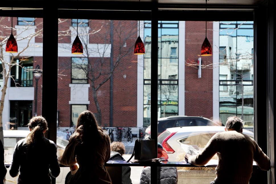 Free Image of Cafe interior 