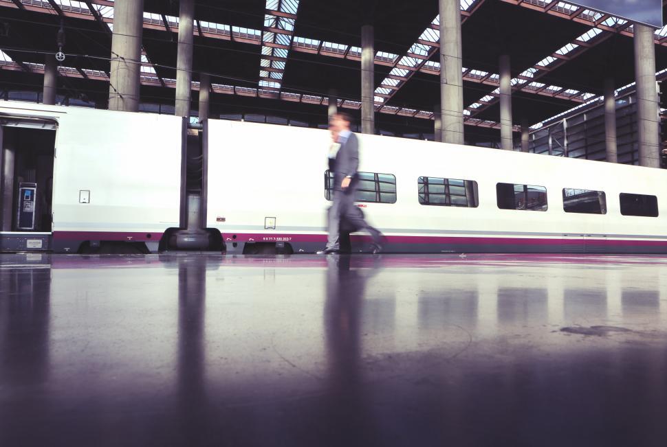Free Image of Going for the train 