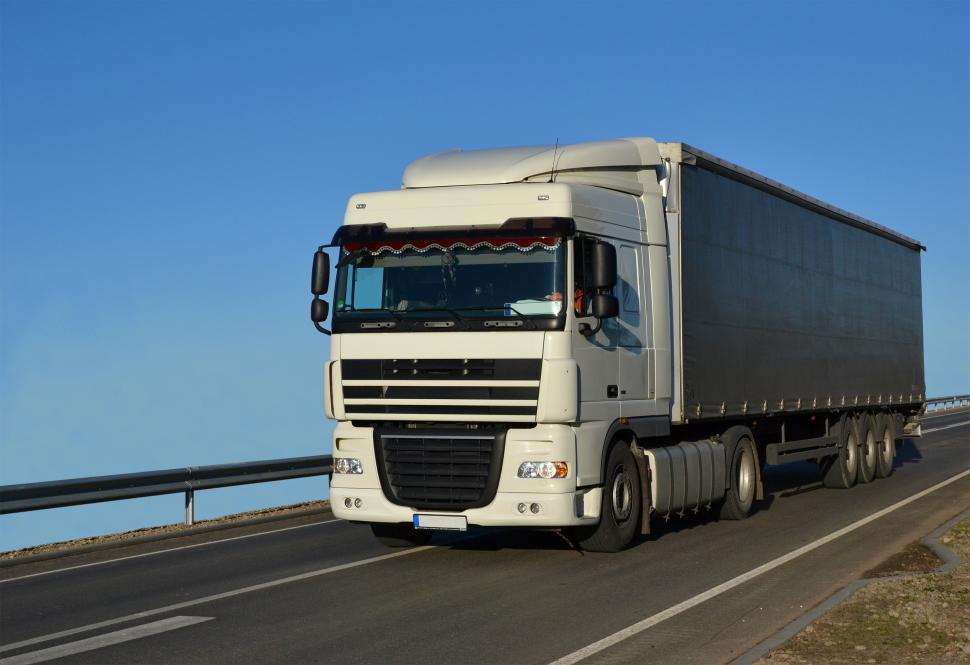 Free Image of DAF XF truck  