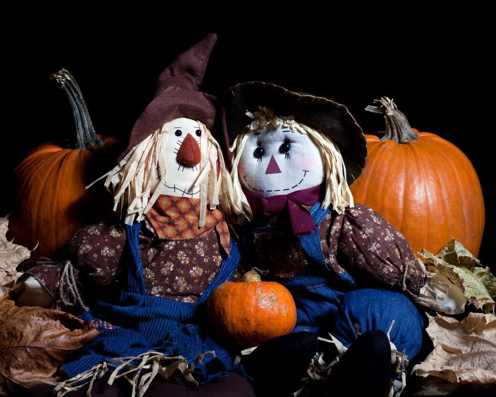 Free Image of Pumpkins and Dolls 