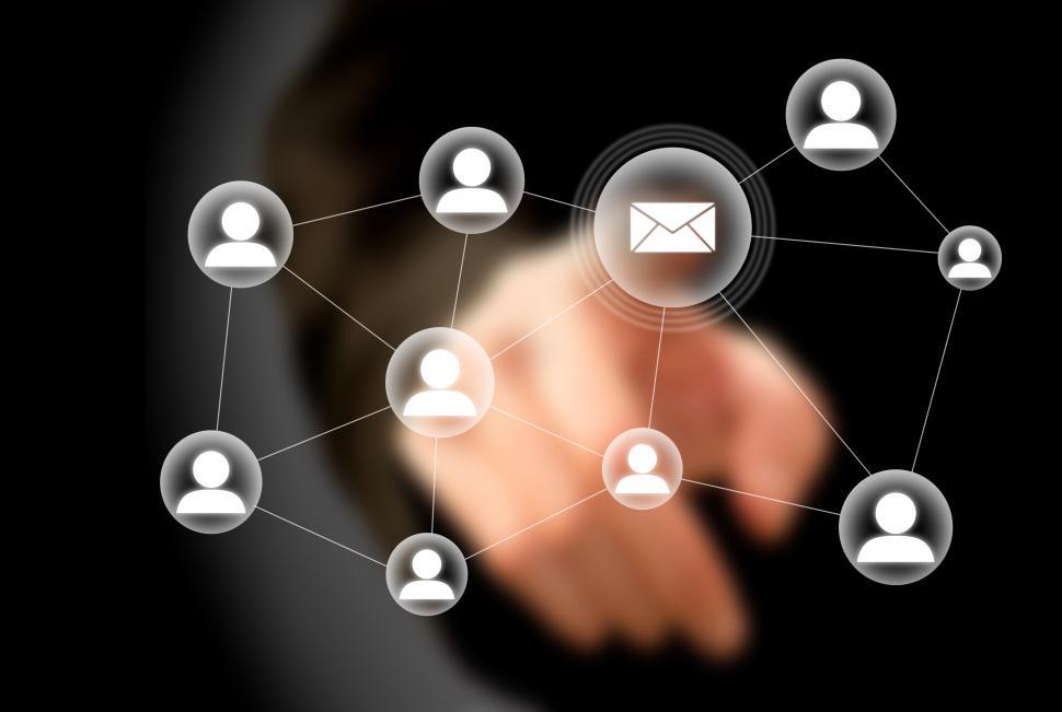 Free Image of Sending a newsletter to contact list - E-mail marketing concept 
