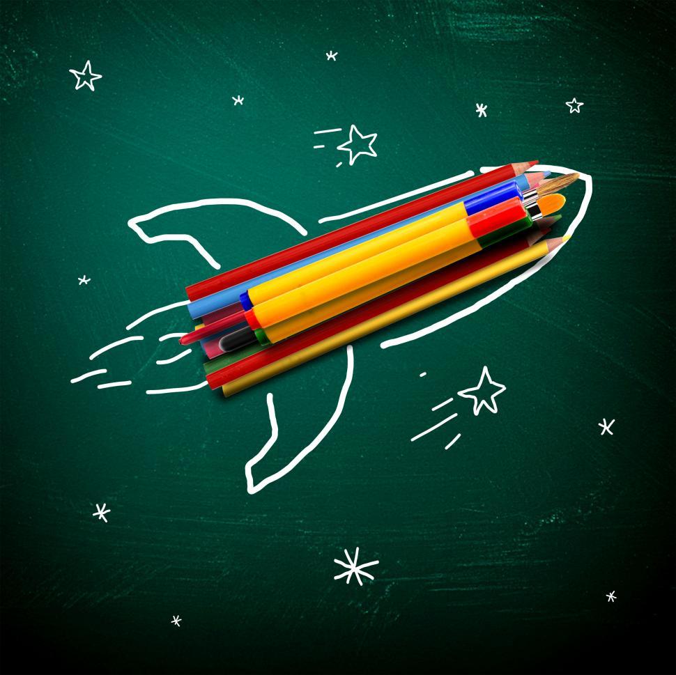 Free Image of School stationery on a rocket - School and learning concept 