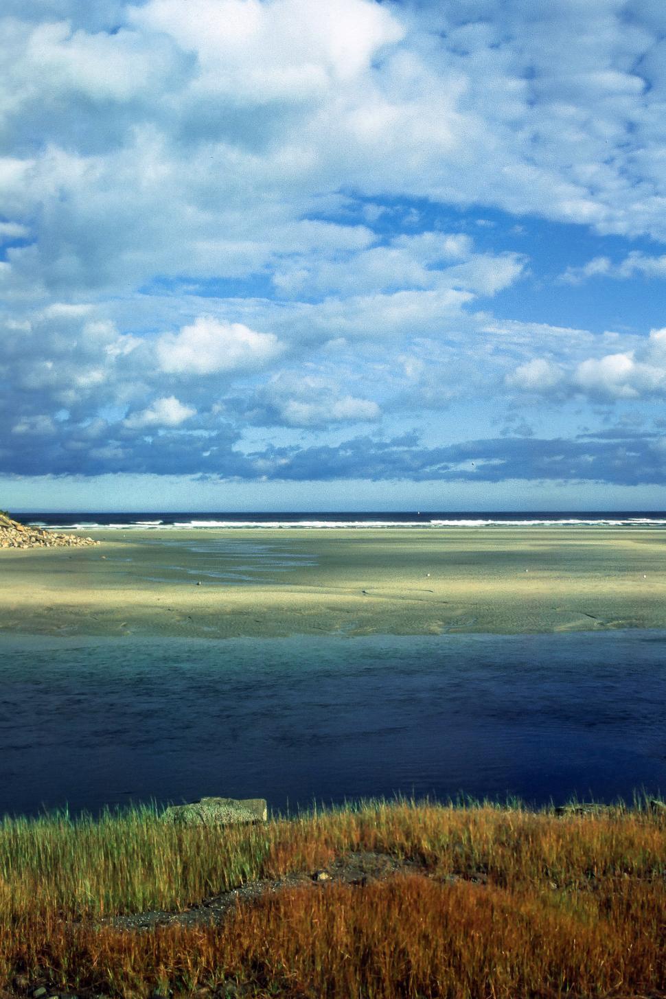 Free Image of Wide open beach 
