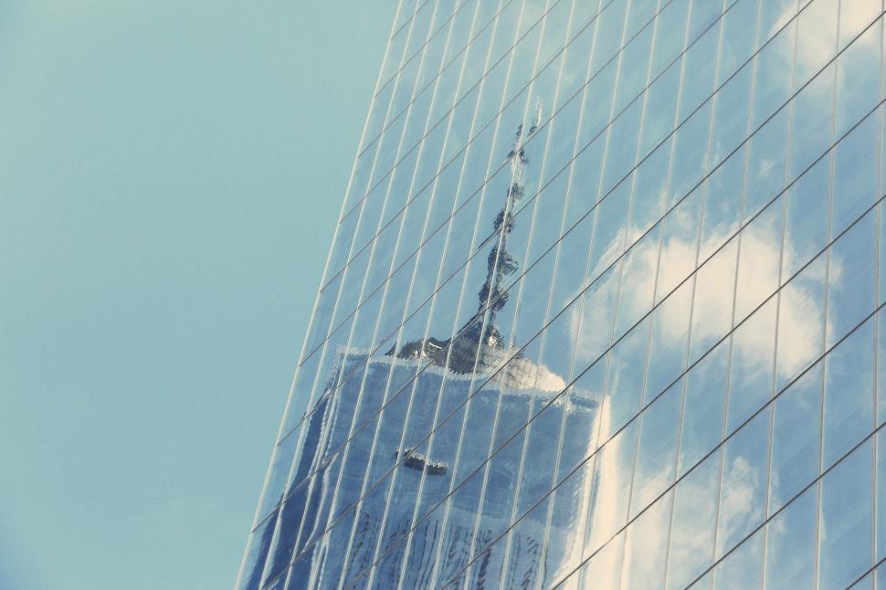 Free Image of Tall Building With Sky Scraper 
