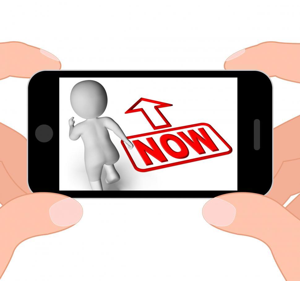 Free Image of Now And Running 3D Character Displays Immediate Action At Once 