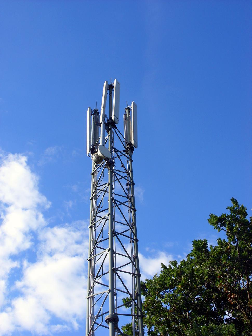Free Image of Mobile phone mast 