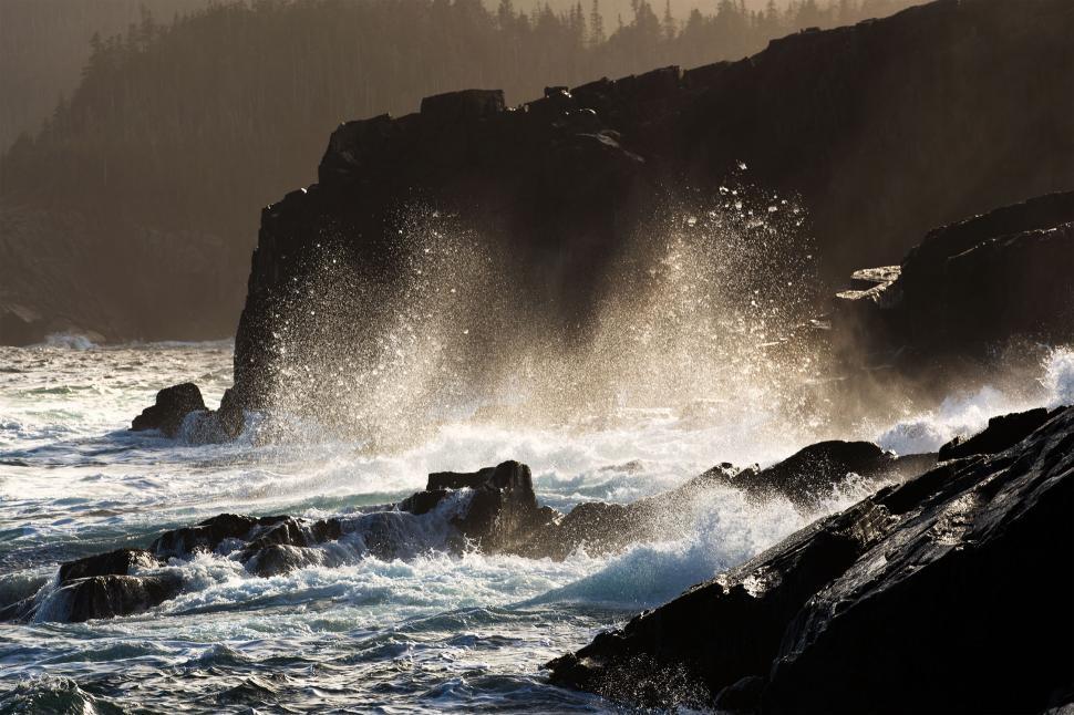 Free Image of Sea spray  