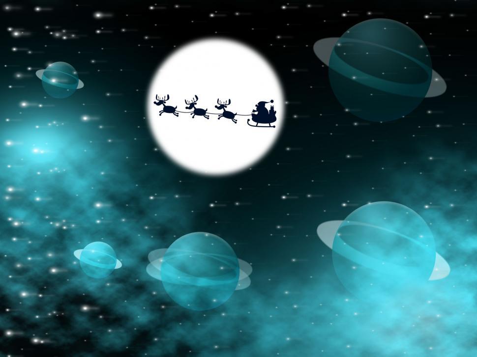 Free Image of Xmas Tree Shows Full Moon And Christmastime 