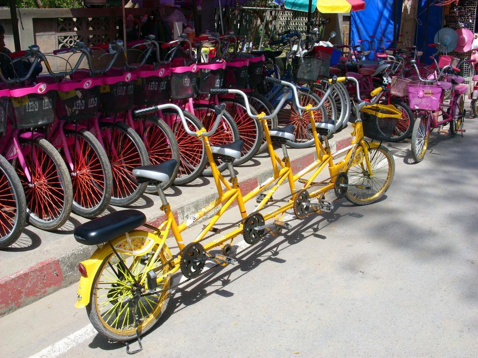 Free Image of multi-rider bike 