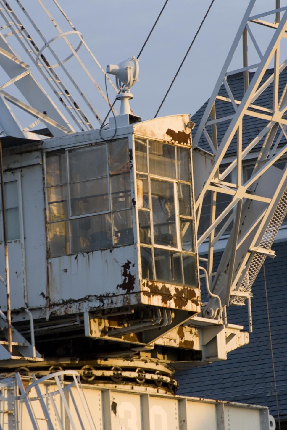 Free Image of Drydock Crane 