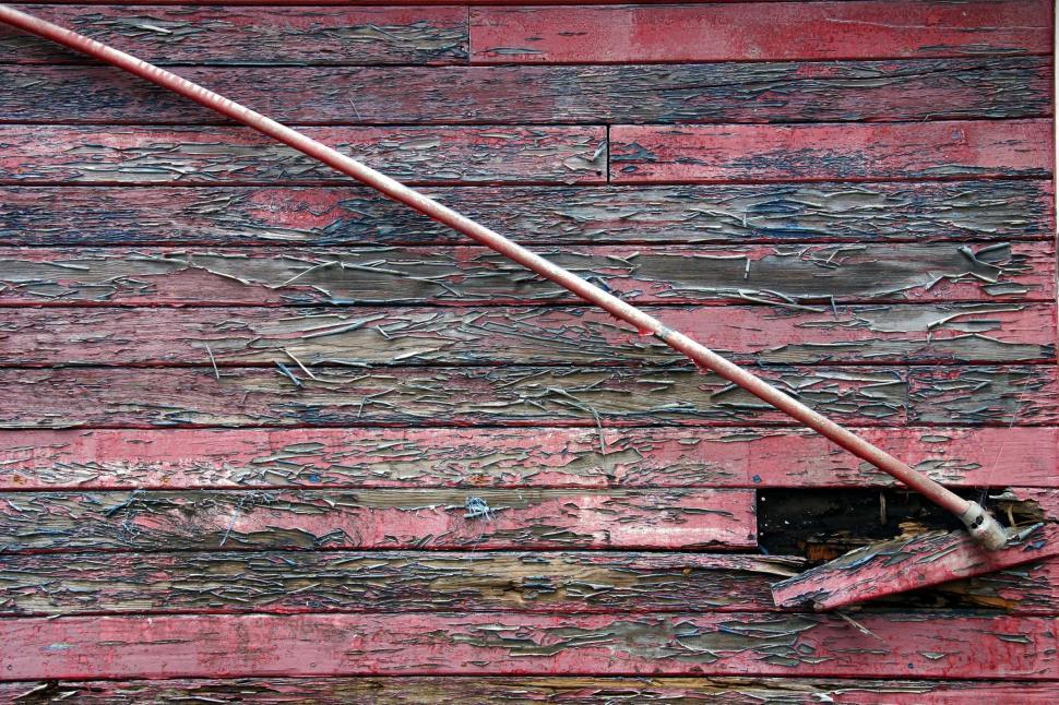 Free Image of Peeling paint and pipe 