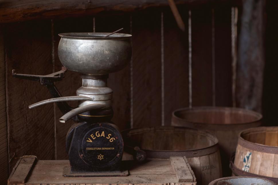 Free Image of Stove Top on Wooden Table 