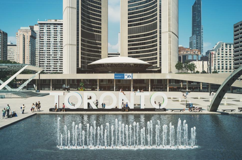 Free Image of Grand Fountain in Front of Majestic Building 