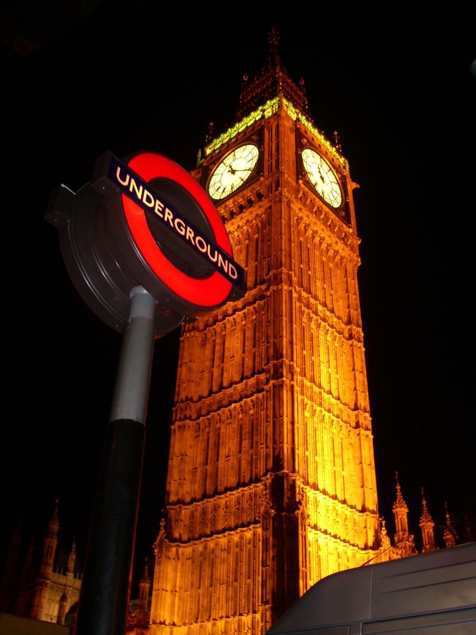 Free Image of Underground (tube) sign near Big Ben 