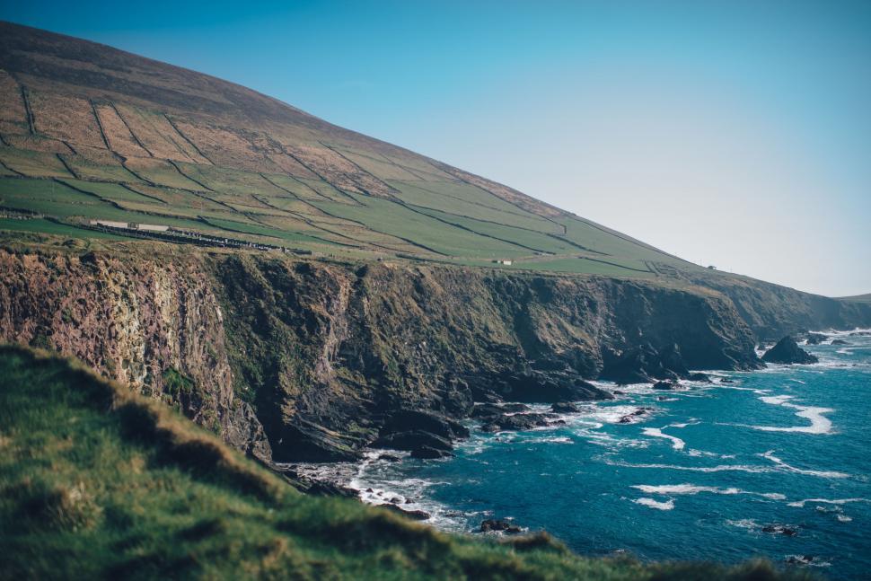 Free Image of Majestic View of the Ocean From a Cliff 