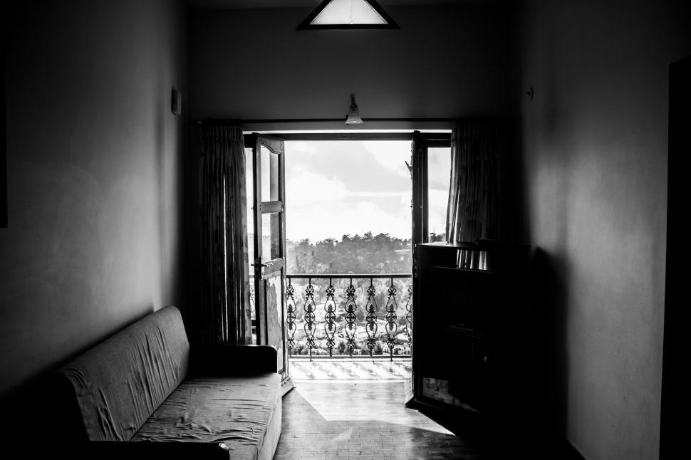 Free Image of Black and White Living Room 