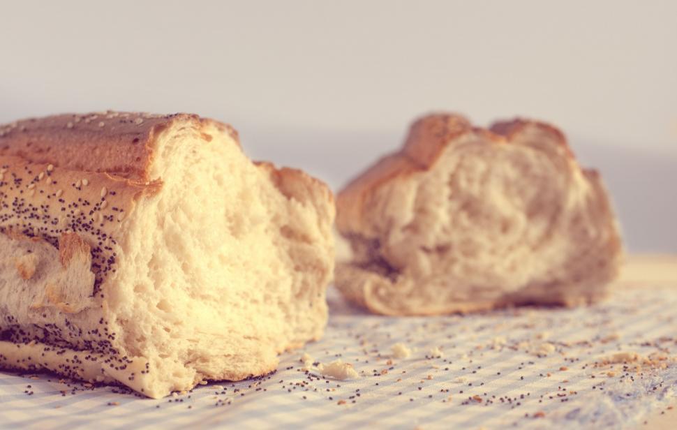 Free Image of Loaf of Bread on Table 