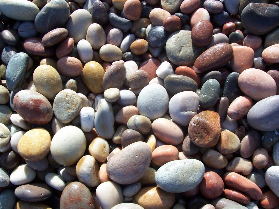 Free Image of Pebbles 4 