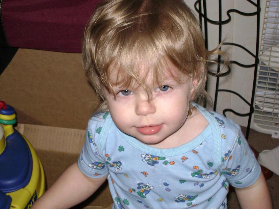Free Image of Behind blue eyes 
