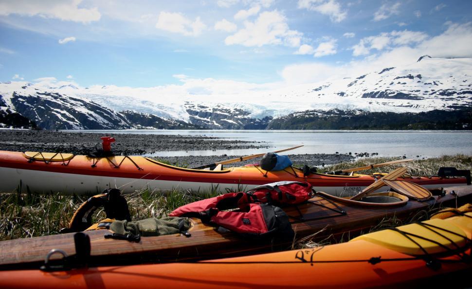 Free Image of Kyaks in the Sound 1prince william sound 