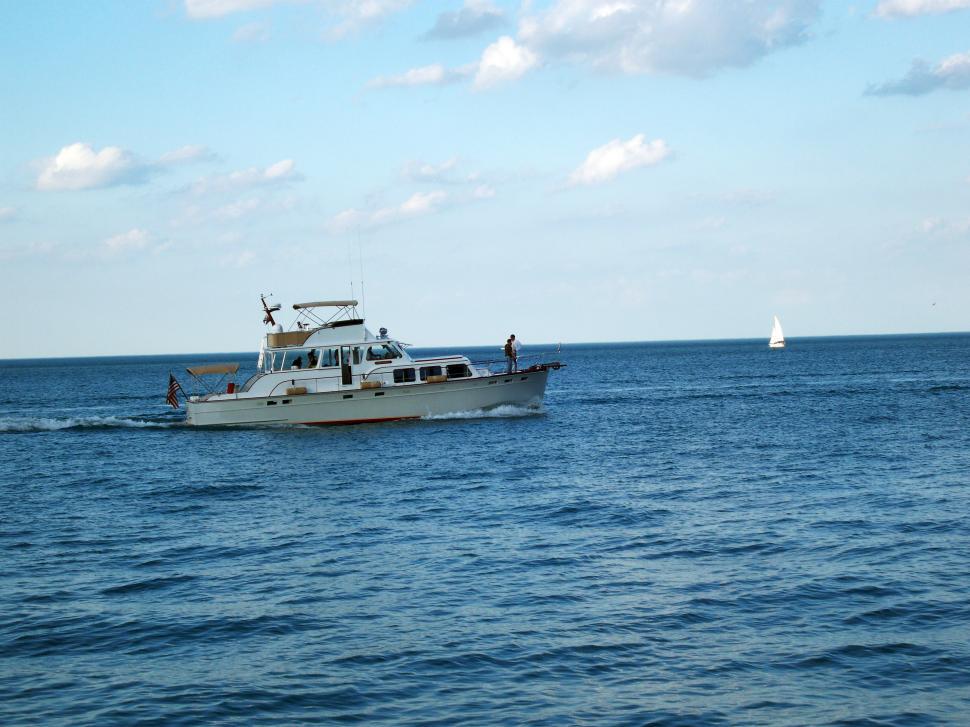 Free Image of Boating on Lake Michigan 