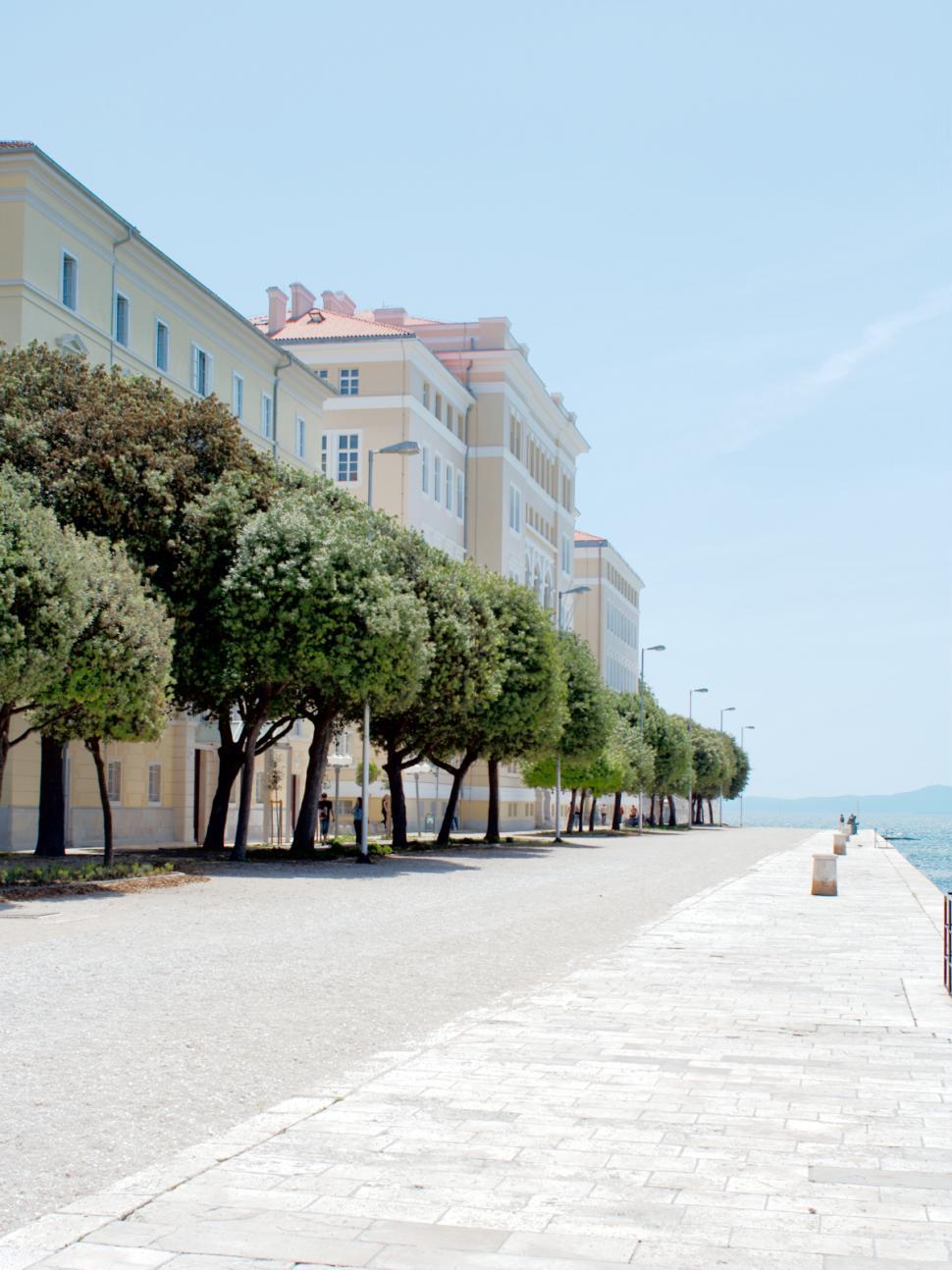 Free Image of Lungo mare (University) 