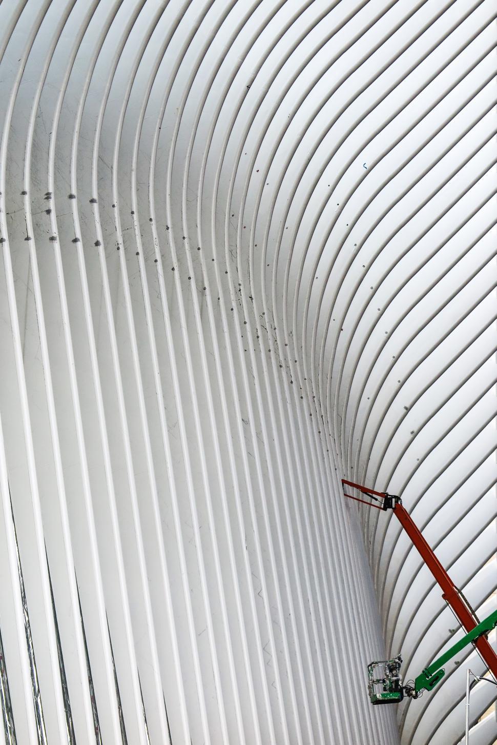 Free Image of Construction on curved facade 