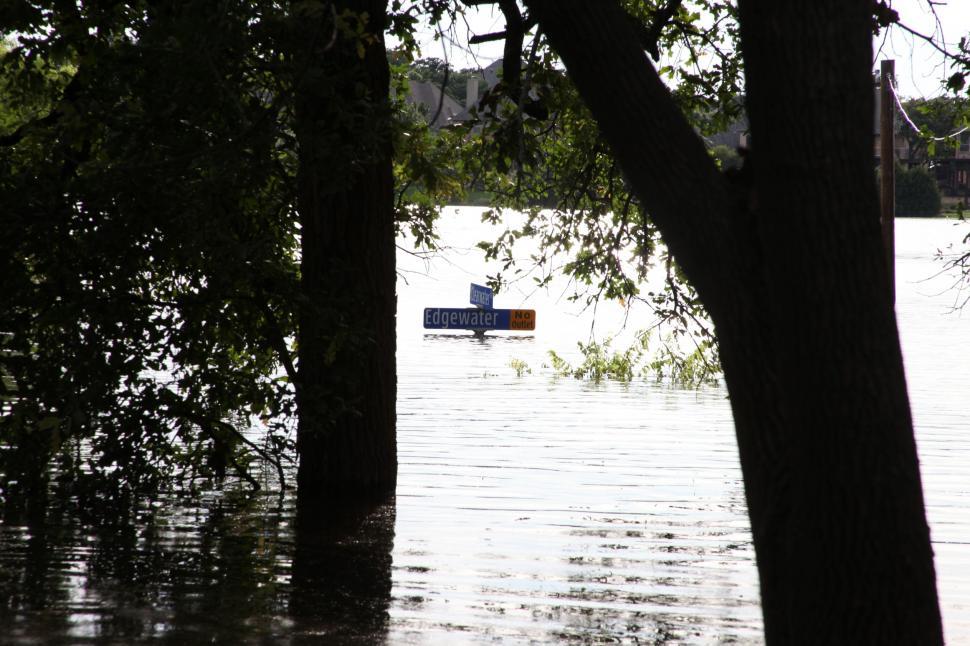 Free Image of Flooded lake  