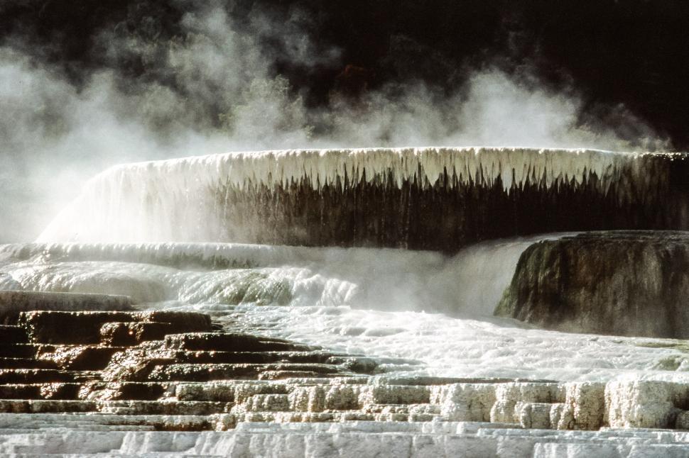 Free Image of Mammoth Hot Springs 