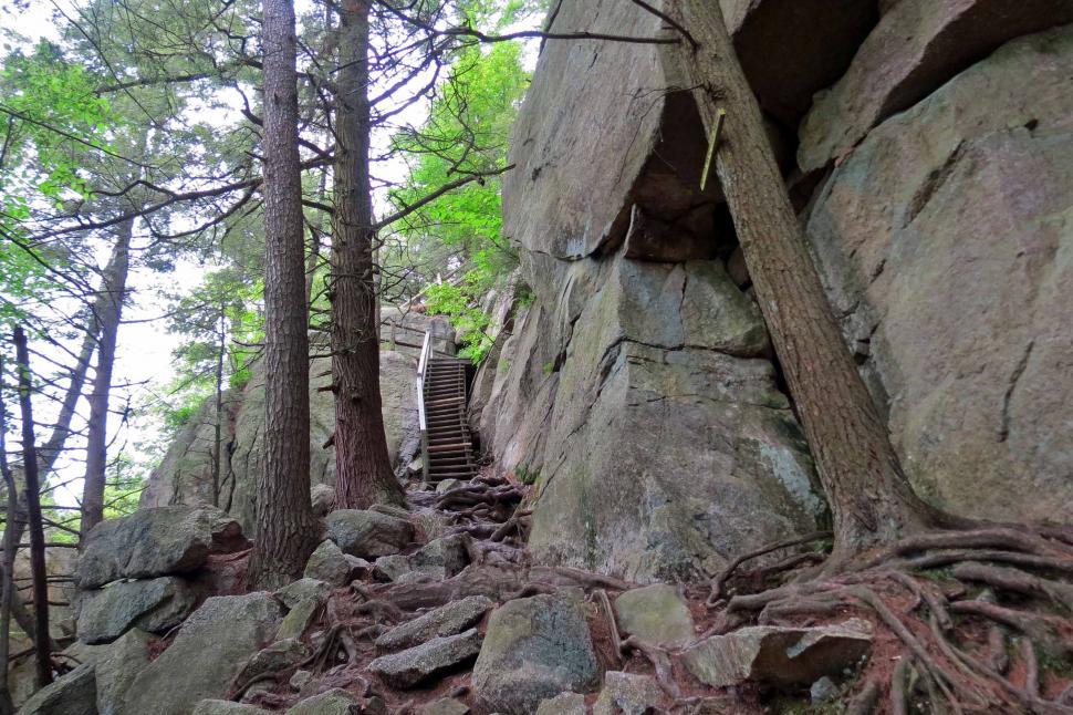 Free Image of Mohonk Mountain House Rock Scramble 