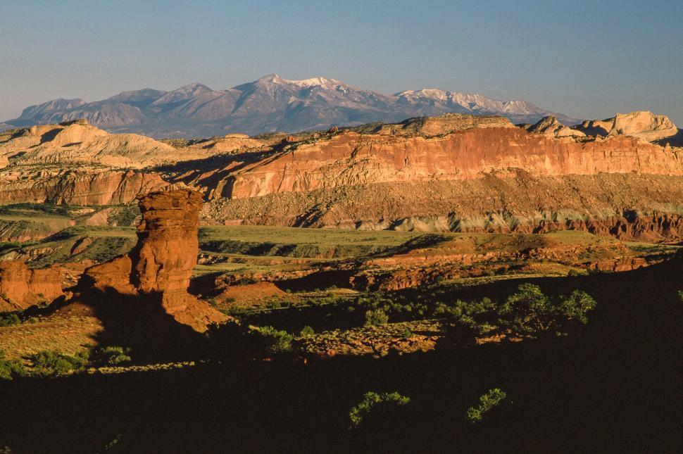 Free Image of Monocline and Moenkopi Formation 