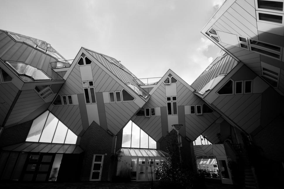 Free Image of Monochrome Building With Abundant Windows 