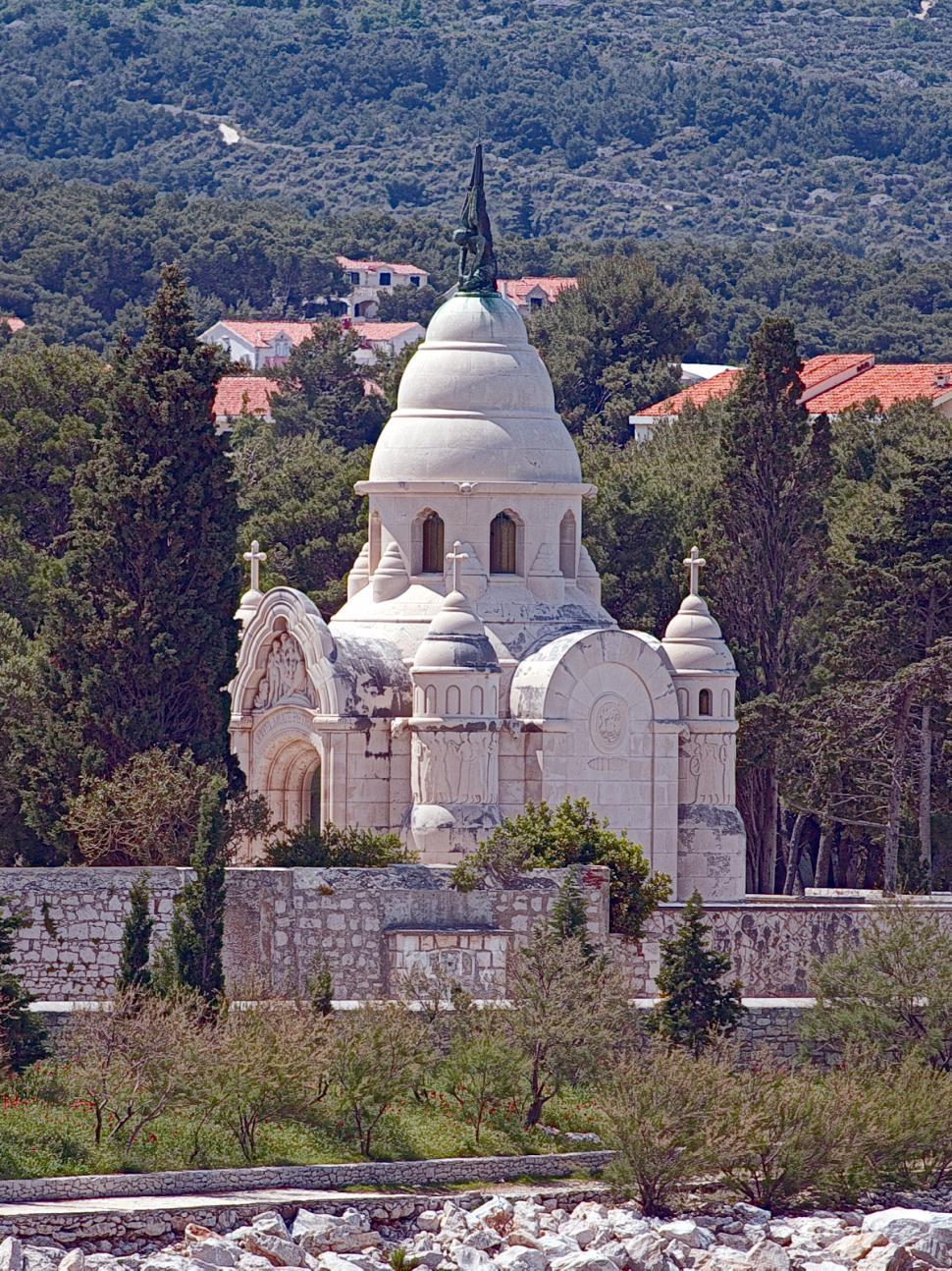 Free Image of Mausoleum 