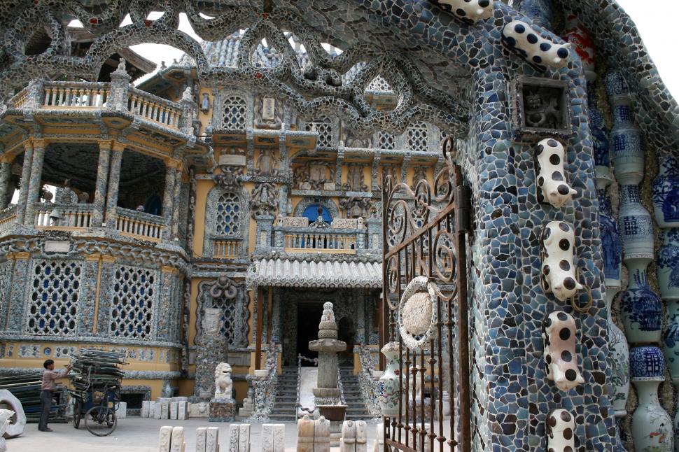 Free Image of Porcelain House 