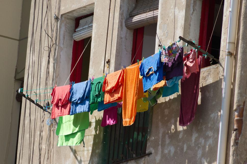 Free Image of Clothesline 