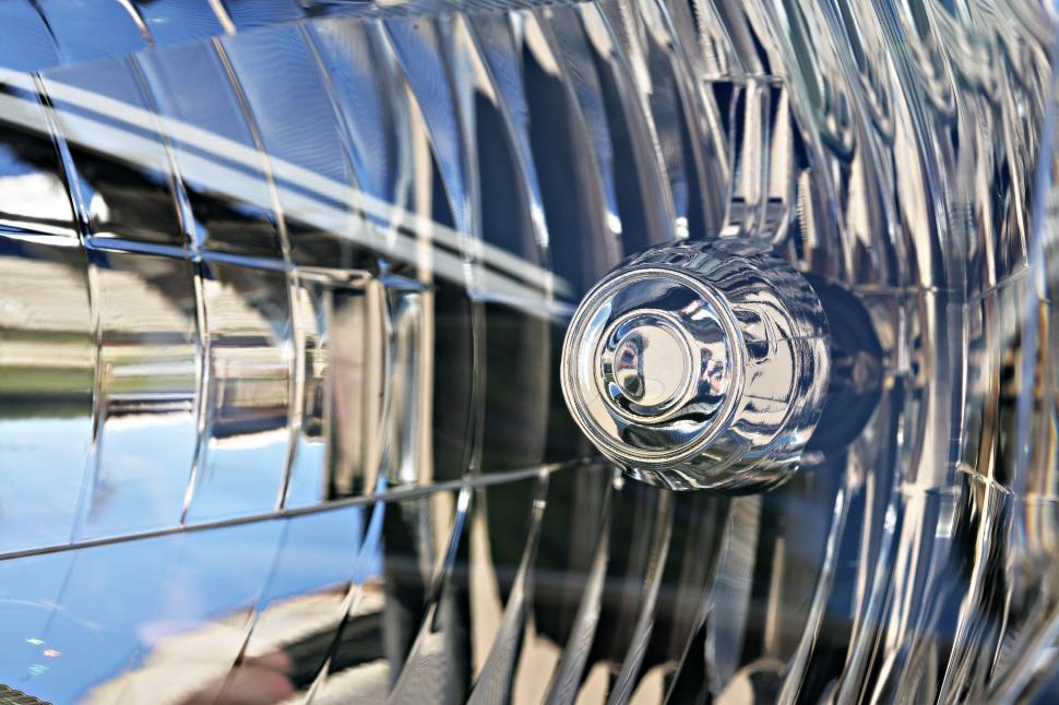 Free Image of Glass Headlight 