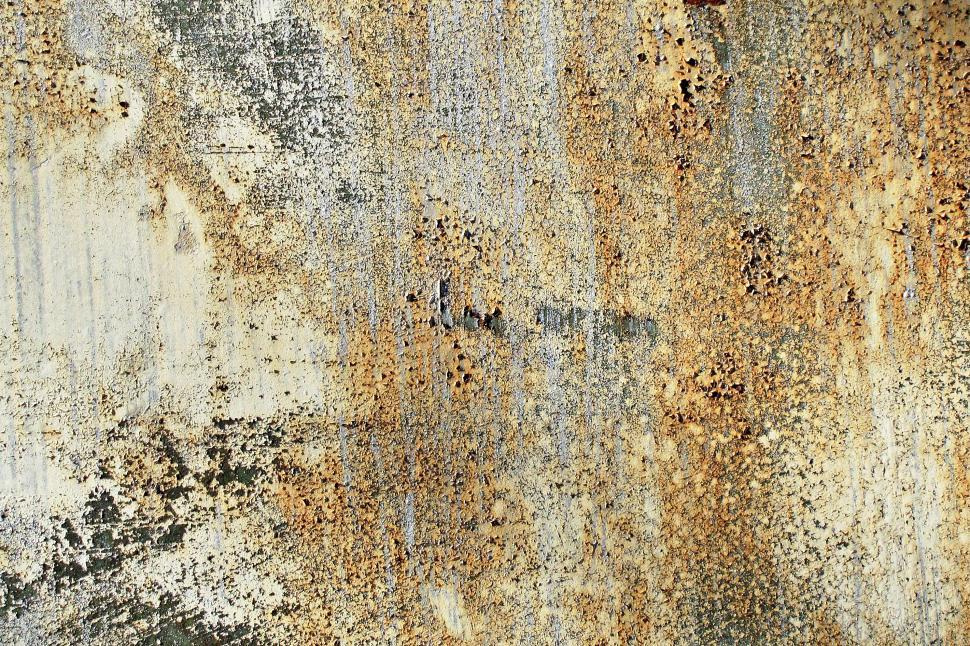 Free Image of Yellow Peeling Paint 