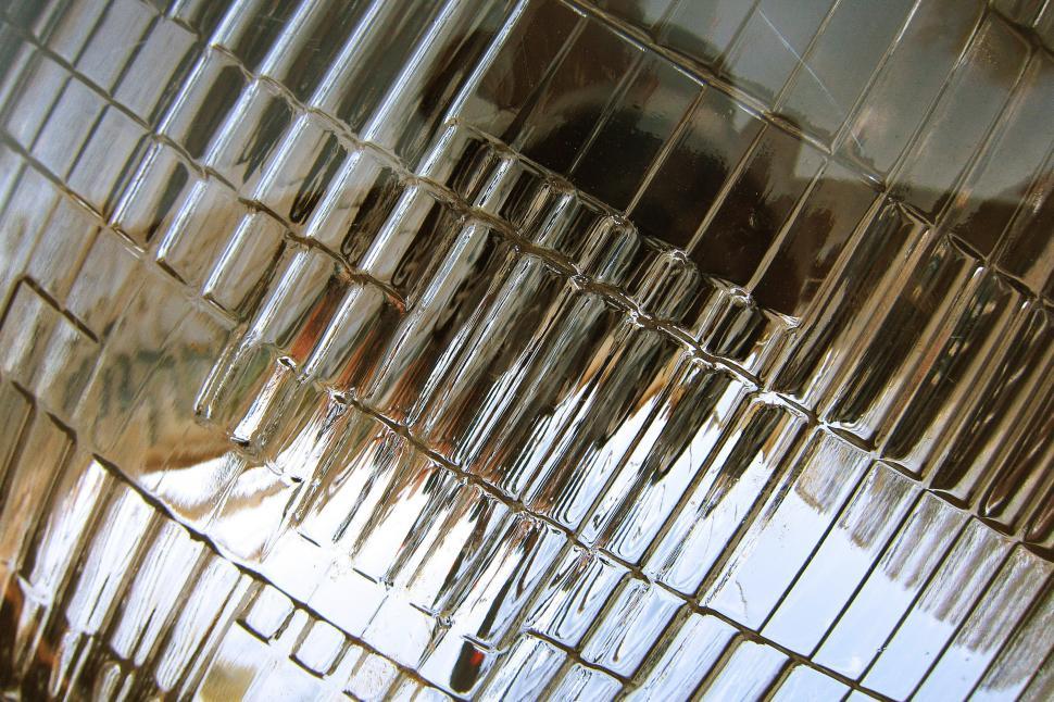 Free Image of Headlight Glass 