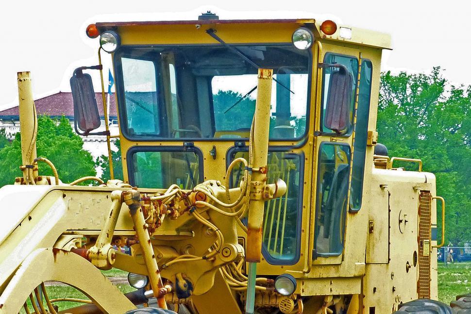 Free Image of Motor Grade Machine Cab 