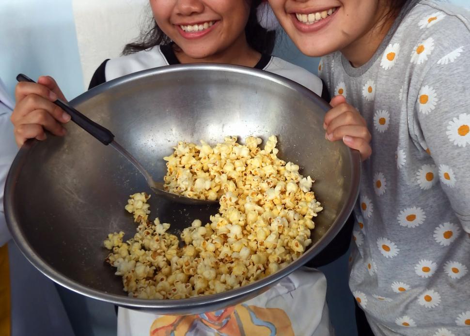Free Image of Making Popcorn  