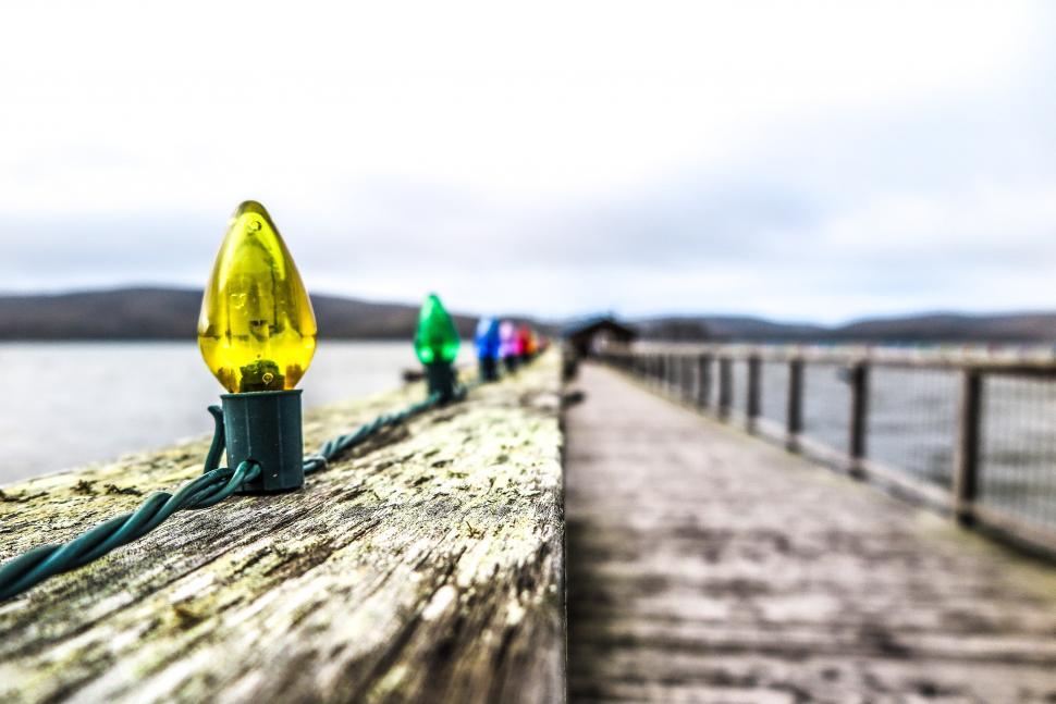 Free Image of Different colored light bulbs at Pier 