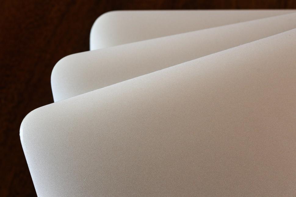 Free Image of MacBook Pro laptops 