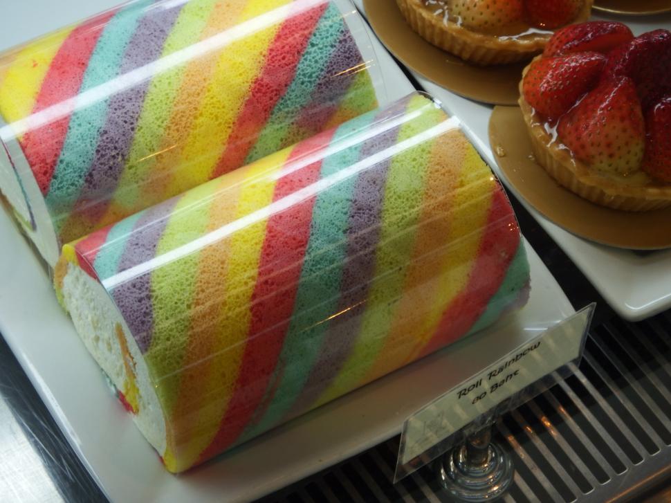 Free Image of Rainbow Cake  