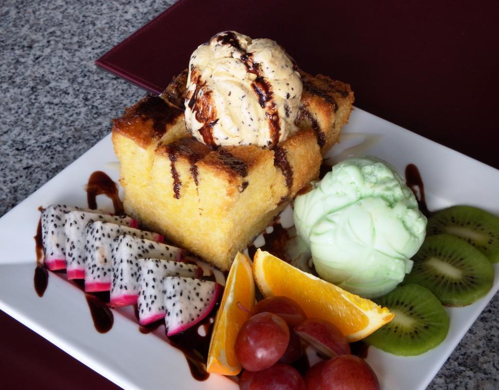 Free Image of Honey Toast with Ice-cream  