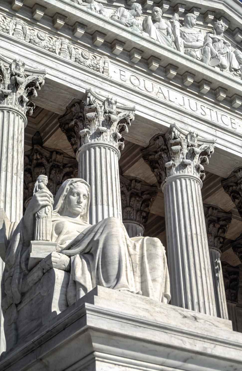 Free Image of The Contemplation of Justice statue 