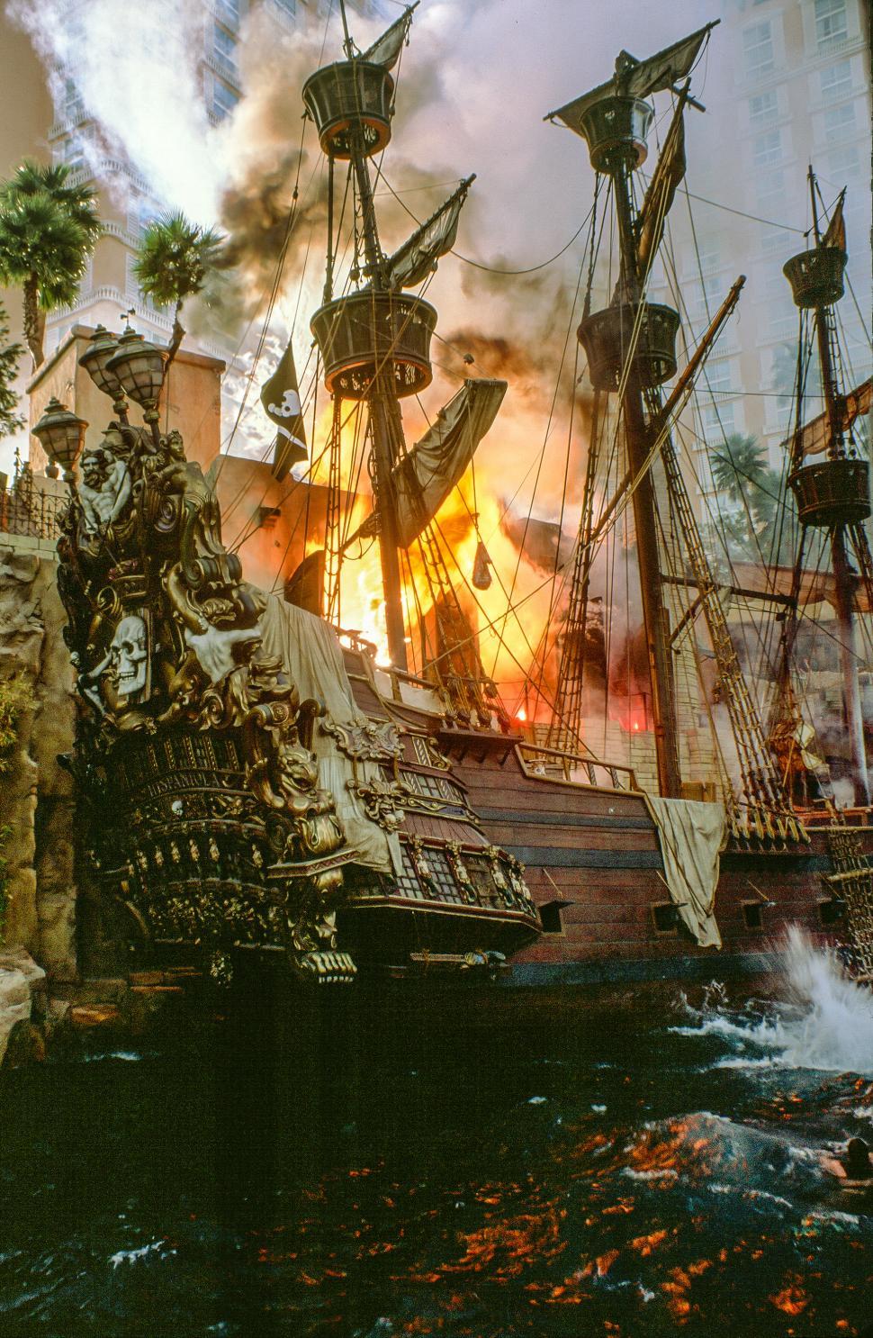 Free Image of Sirens of TI 