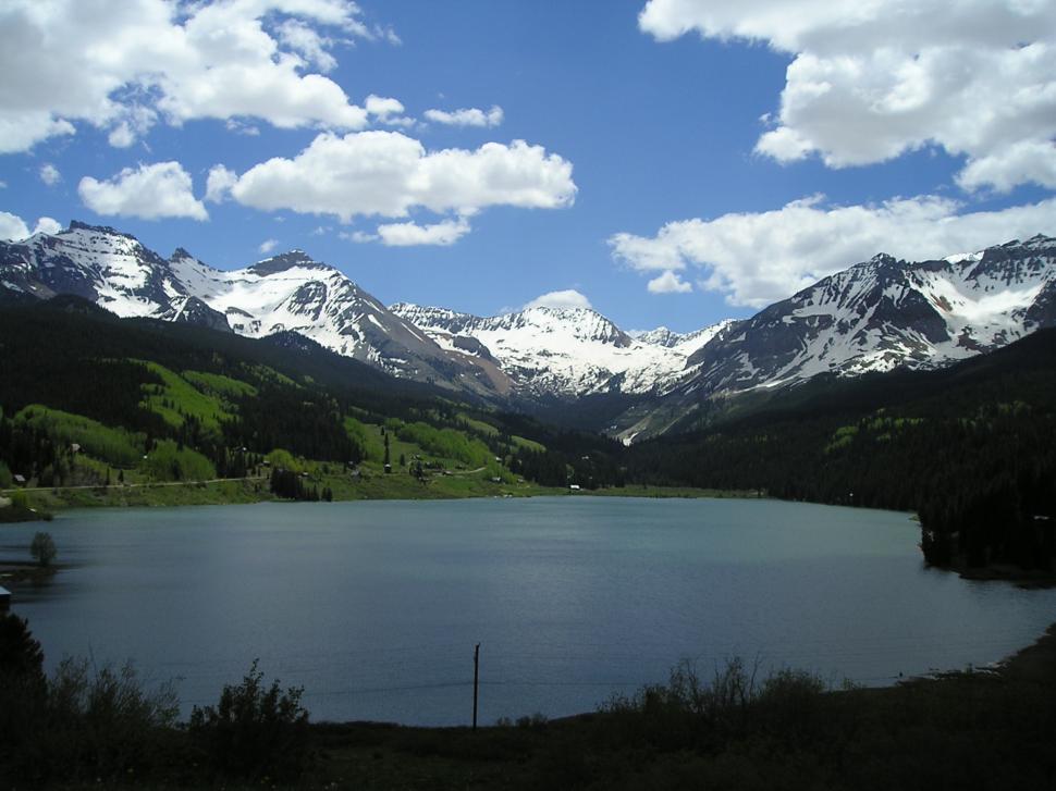 Free Image of Hidden Lake 