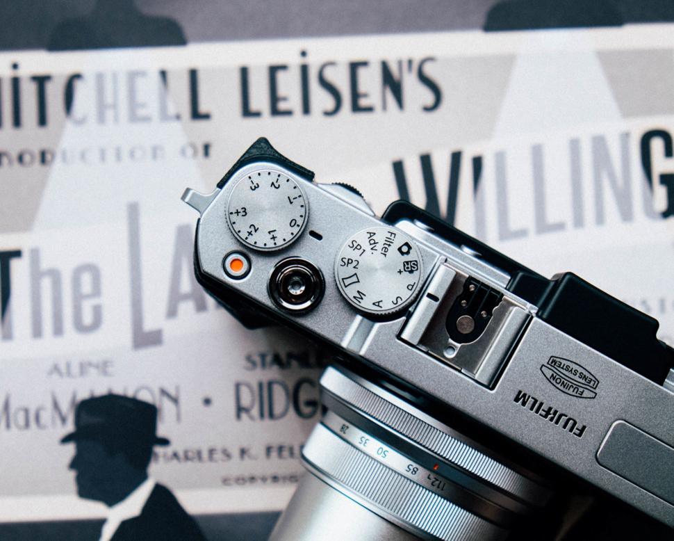 Free Image of Close Up of a Camera on a Table 